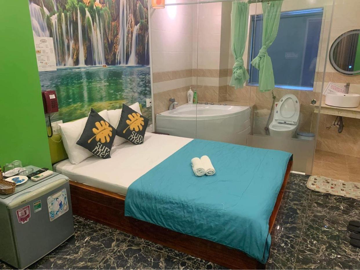 Hotel Ks Tinh Nhan Sach